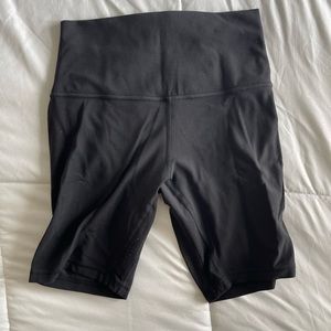 Lululemon 8 inch align short